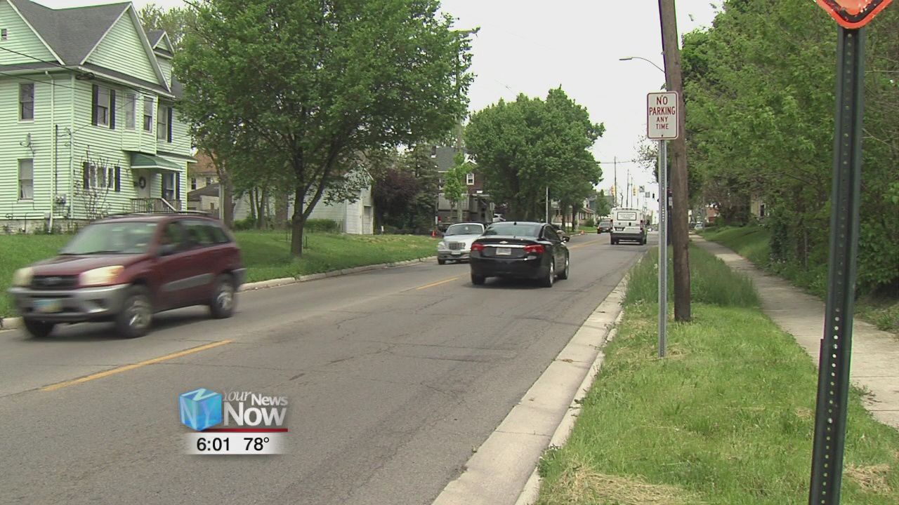 LPD investigating an early Saturday morning stabbing